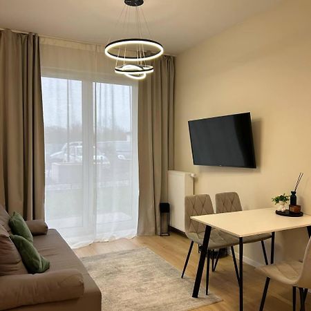 Warsaw Airport Apartment Exterior foto