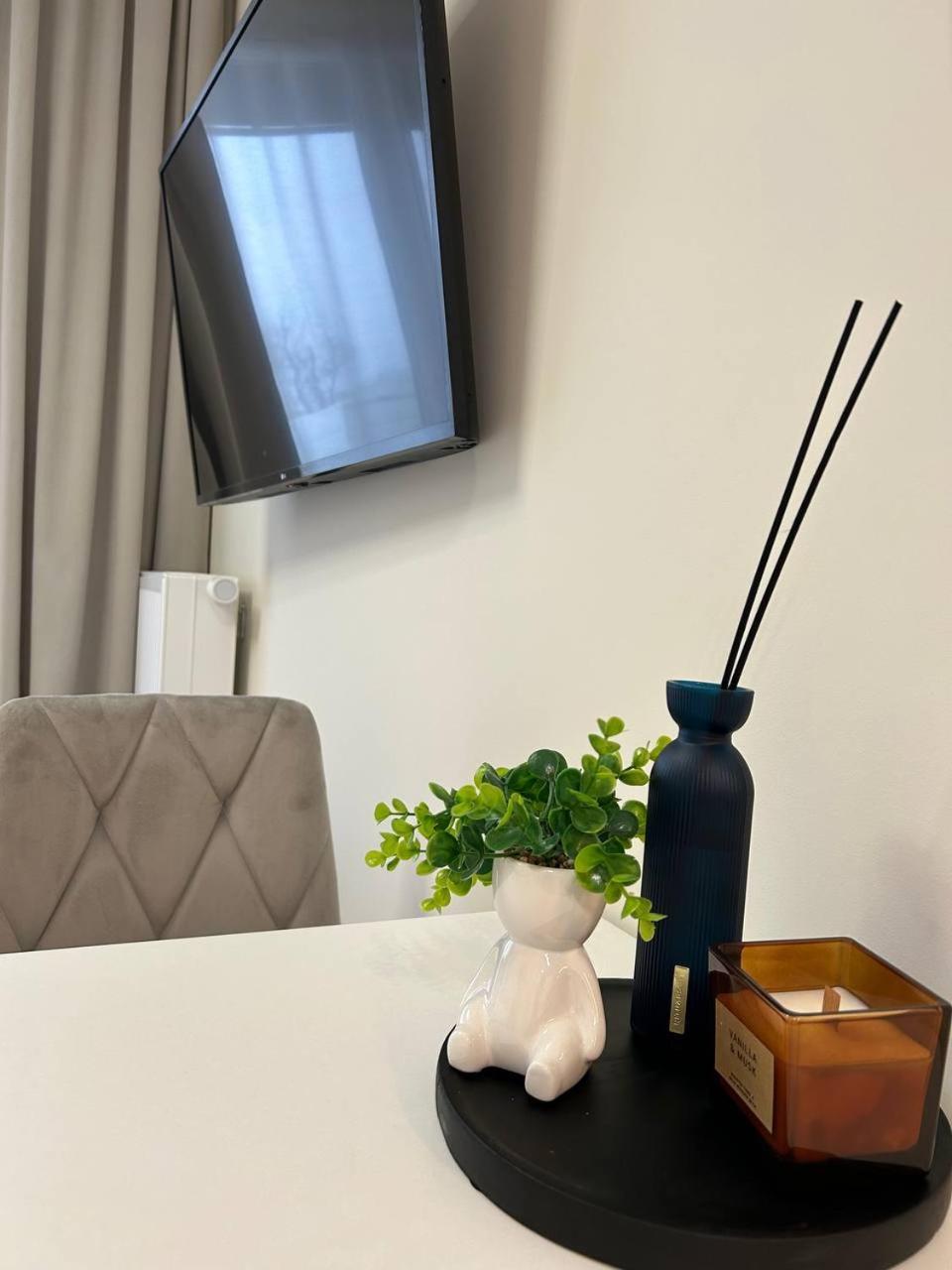 Warsaw Airport Apartment Exterior foto